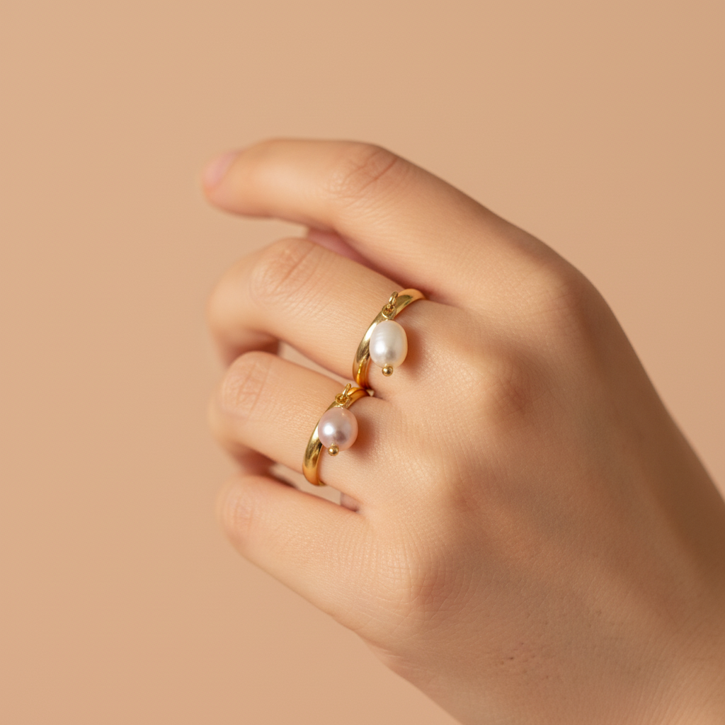 Single Pearl Charm Dangle Ring