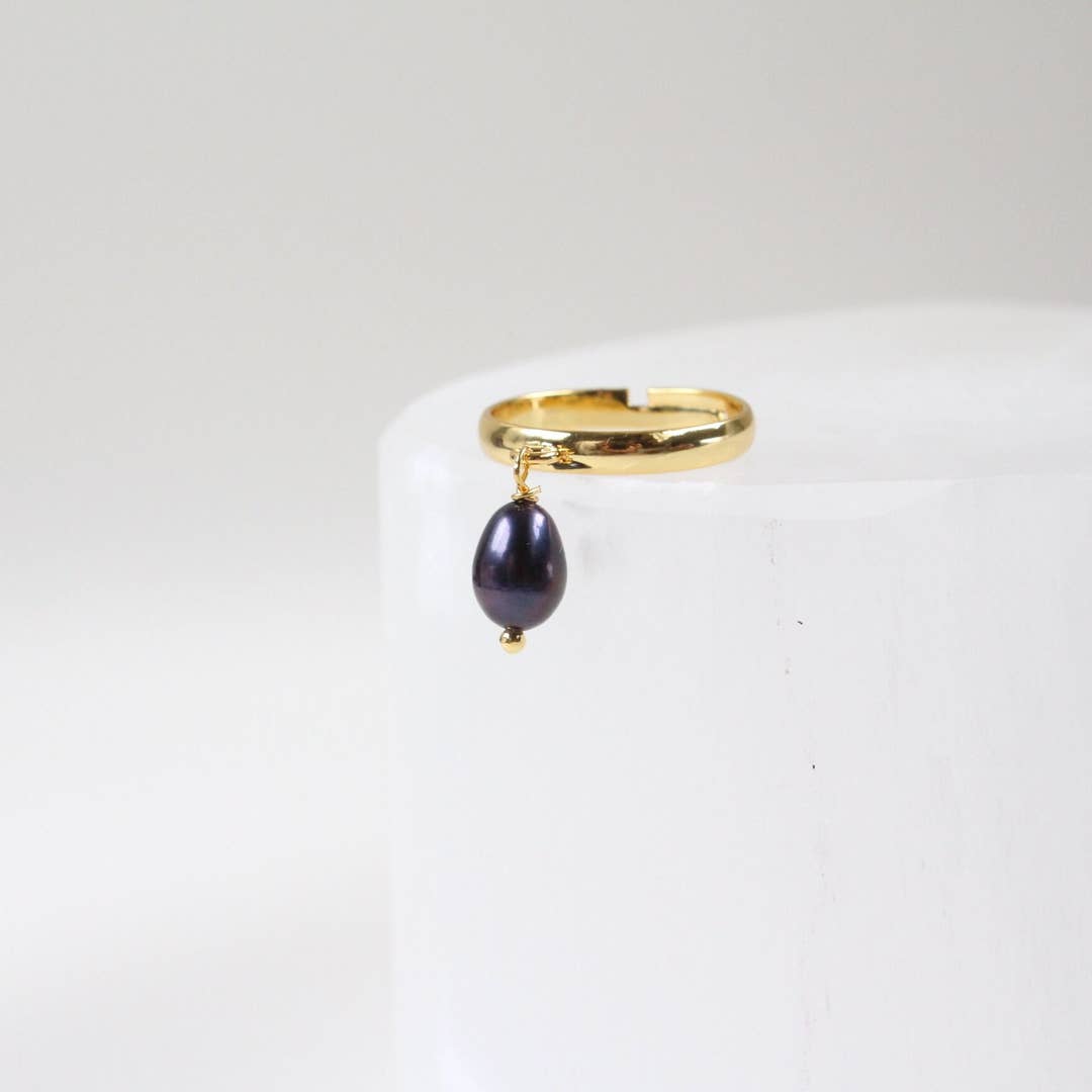 Single Pearl Charm Dangle Ring